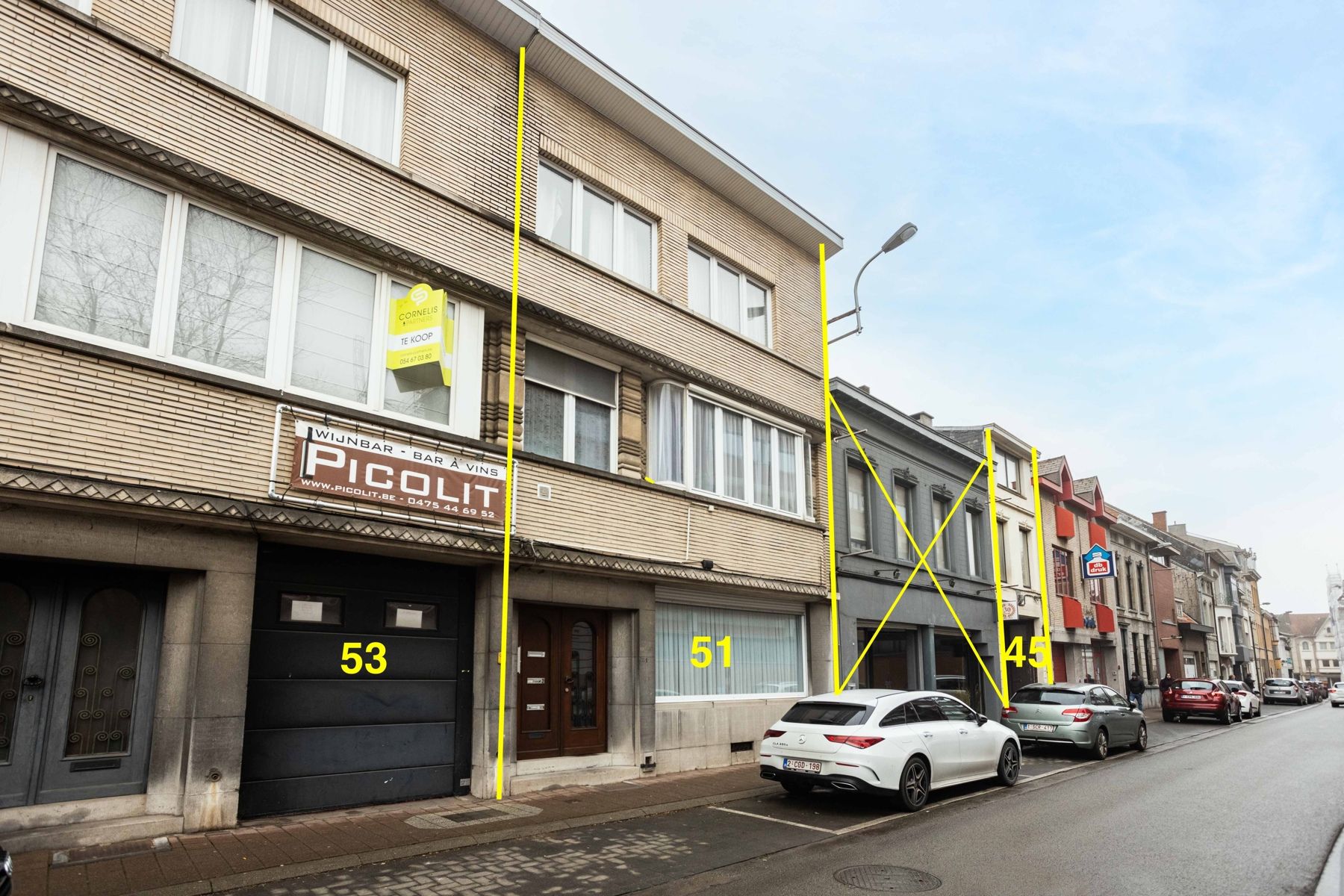Investeringsproject op 800 m2 met 5 app.+ garages foto 2