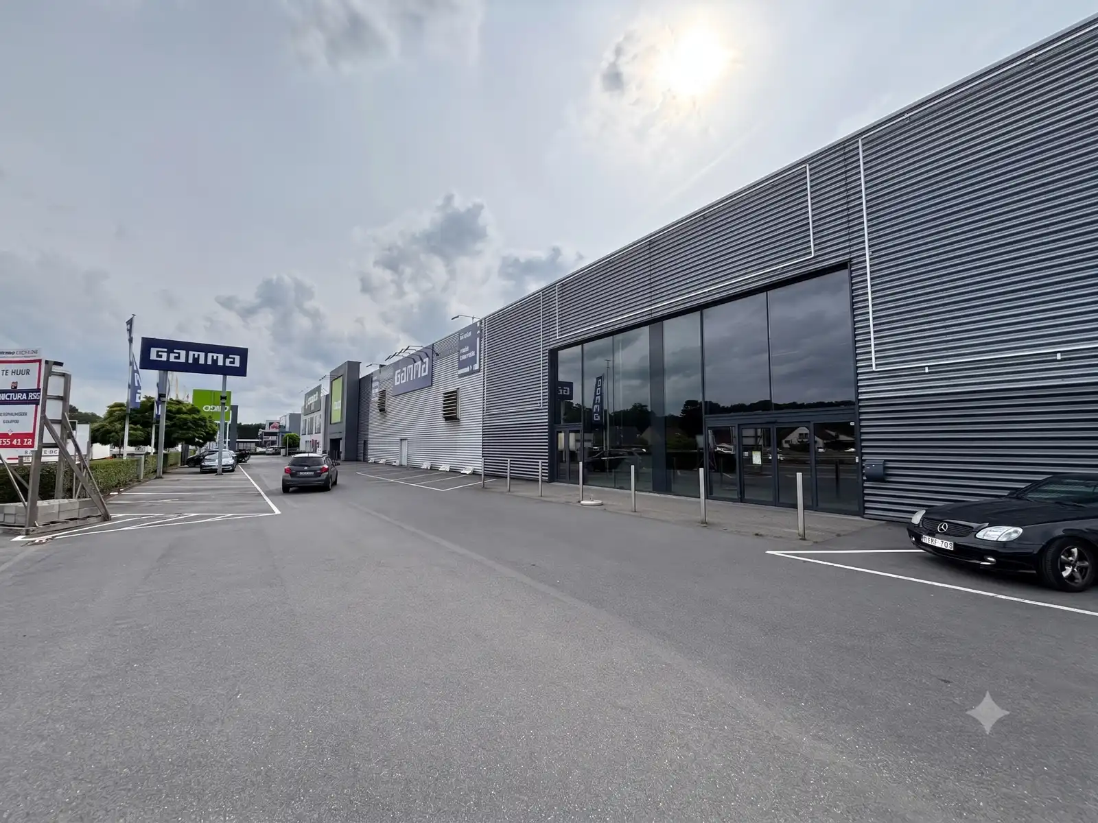 Commerciële ruimte te huur Boomsesteenweg 62 - 2630 Aartselaar