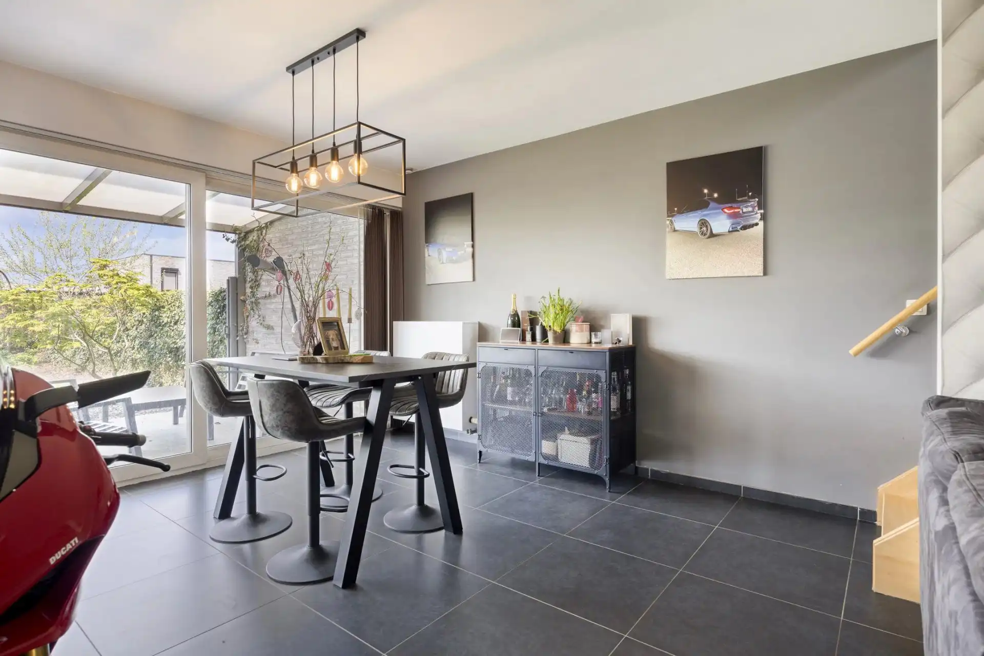 RECENTE MODERNE EN ENERGIEZUINIGE WONING MET 3 SLPK'S EN CARPORT NABIJ CENTRUM foto 8