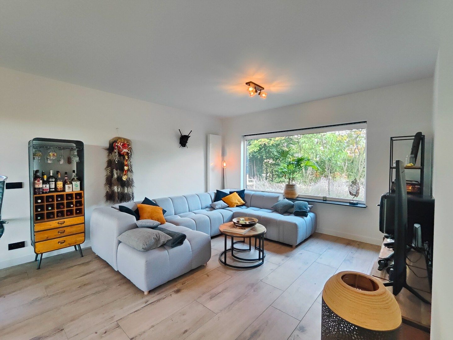 Stijlvol gerenoveerde vrijstaande villa met panoramisch uitzicht op de polders – gelegen op ca. 1.280 m² in het charmante Aardenburg! foto 8