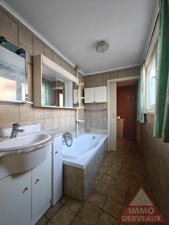 Wervik - Renovatiepand met tuin en uitbreidingsmogelijkheden foto 8