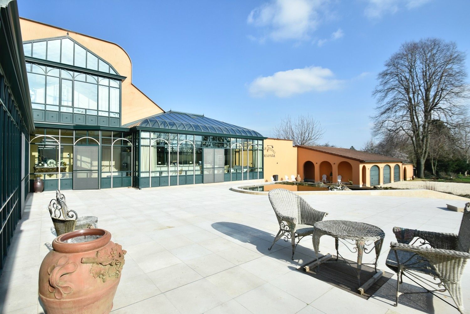 Exclusieve standingvolle villa met impressionante tuinkamer en riante terrassen op een parkdomein te Riemst foto 6