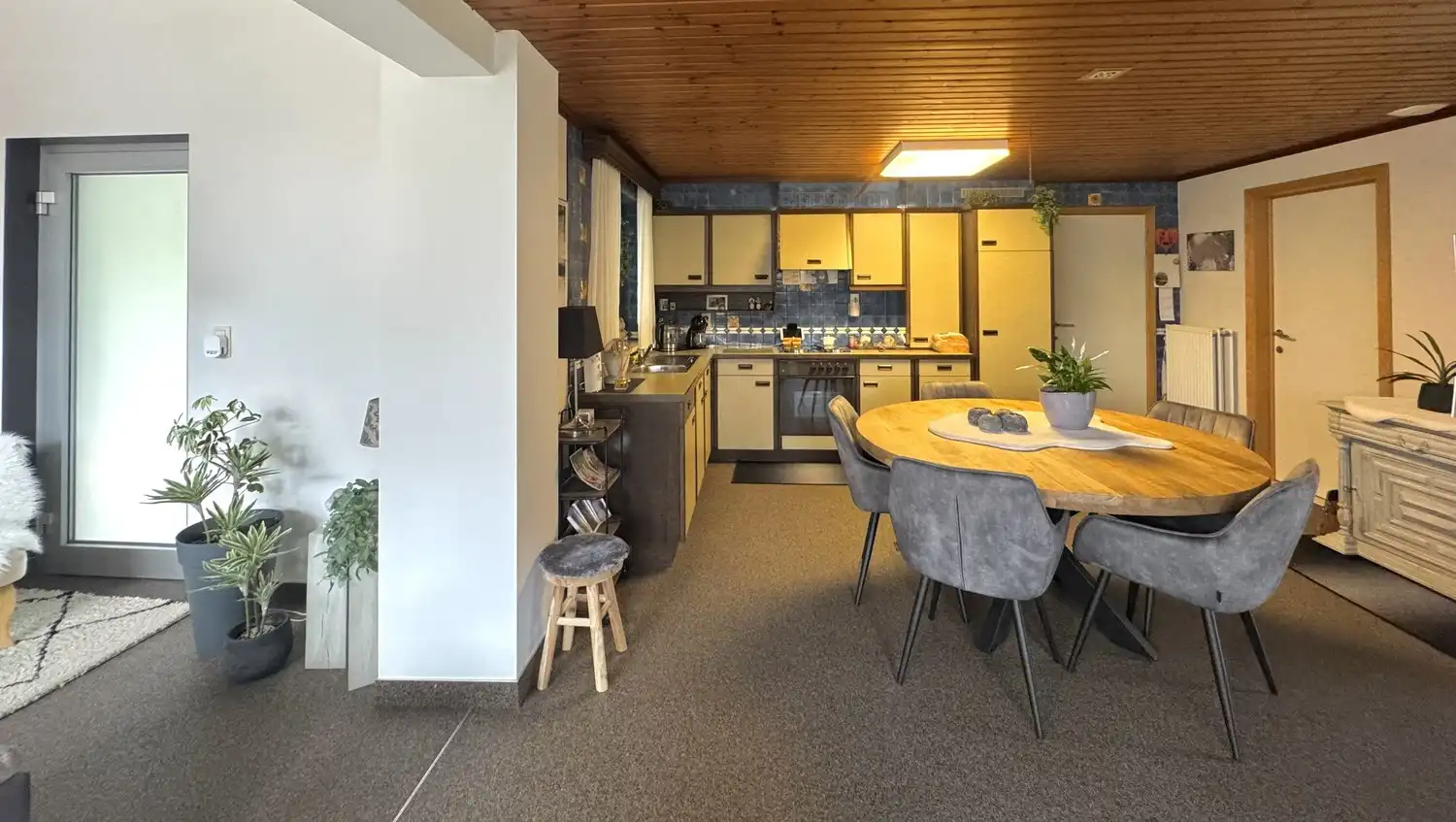 Gelijkvloers appartement met tuin foto 4