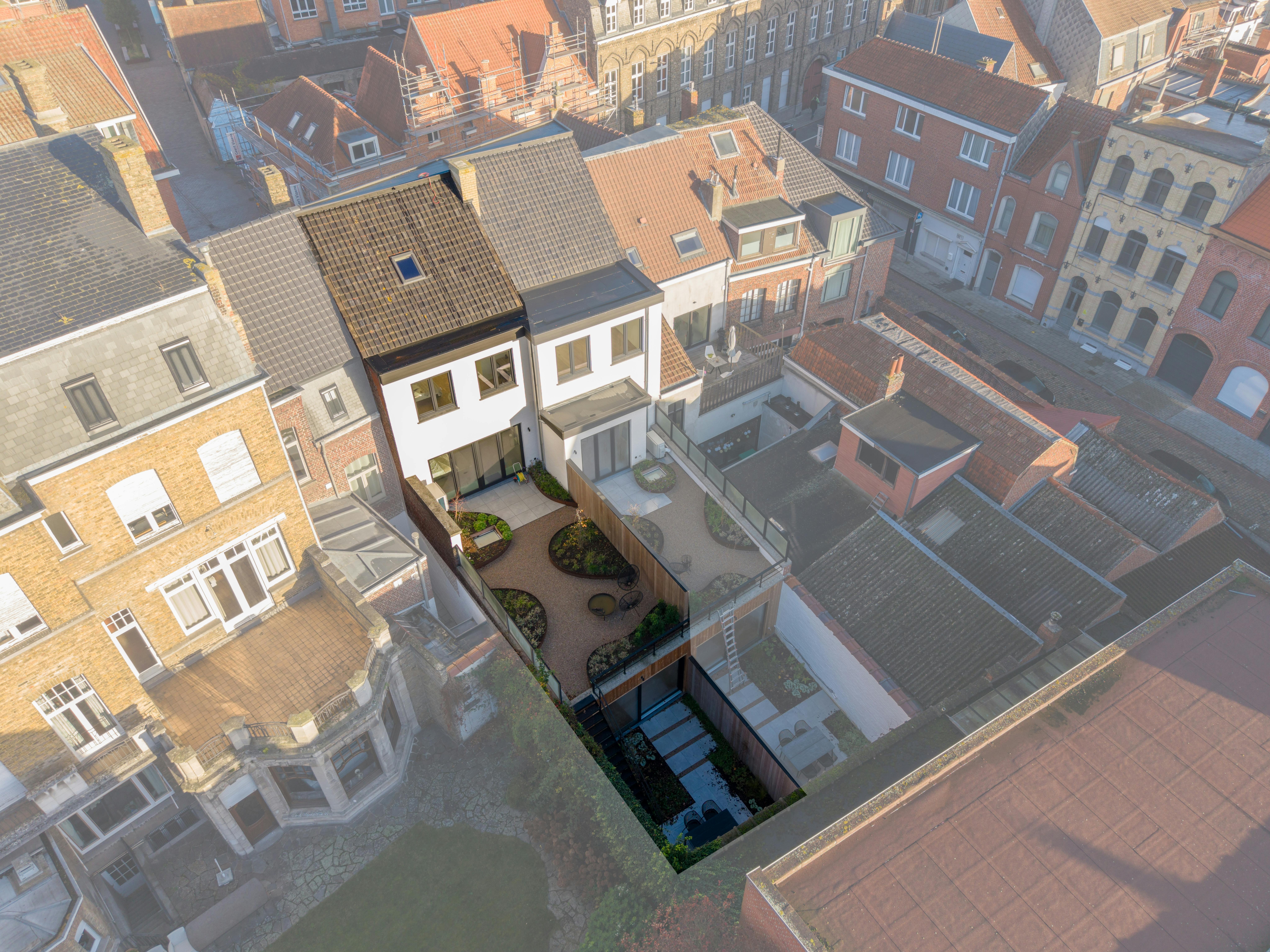 Prachtig huis te koop in Ieper centrum met 4 slaapkamers foto 11