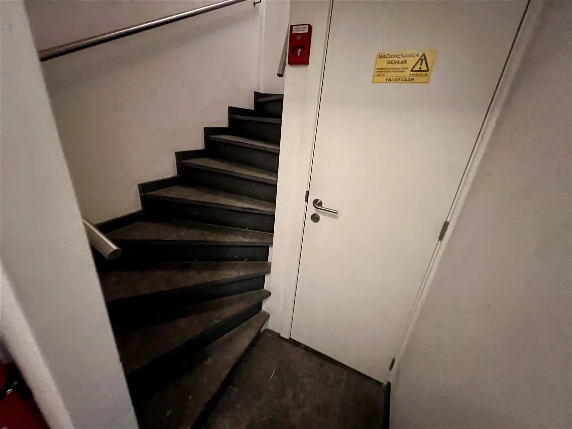 Charmant en recent appartement met zonneterras foto 3