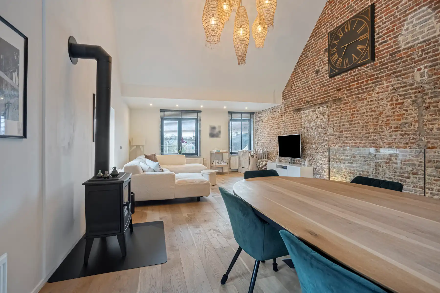 OPTIE Prachtige woning met 3 slaapkamers en bureel foto {{pictureIndex}}