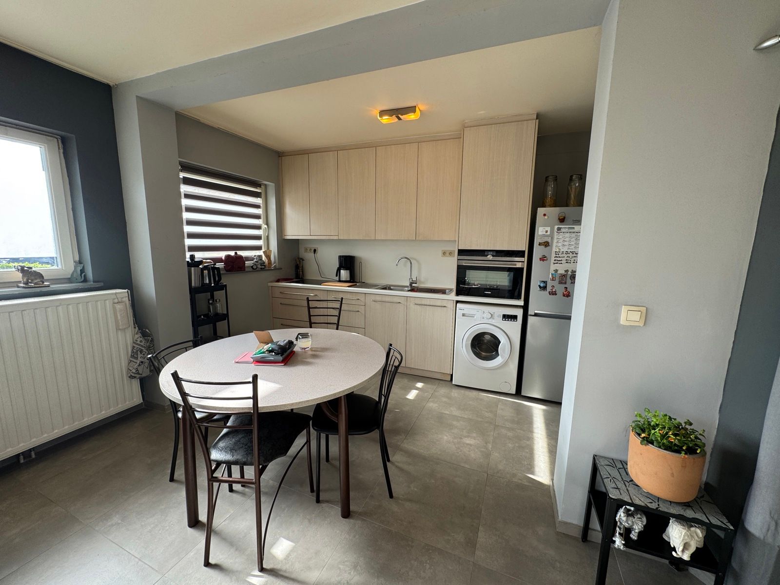 Vernieuwd gelijkvloers-appartement met 2 slaapkamers en koer foto 6
