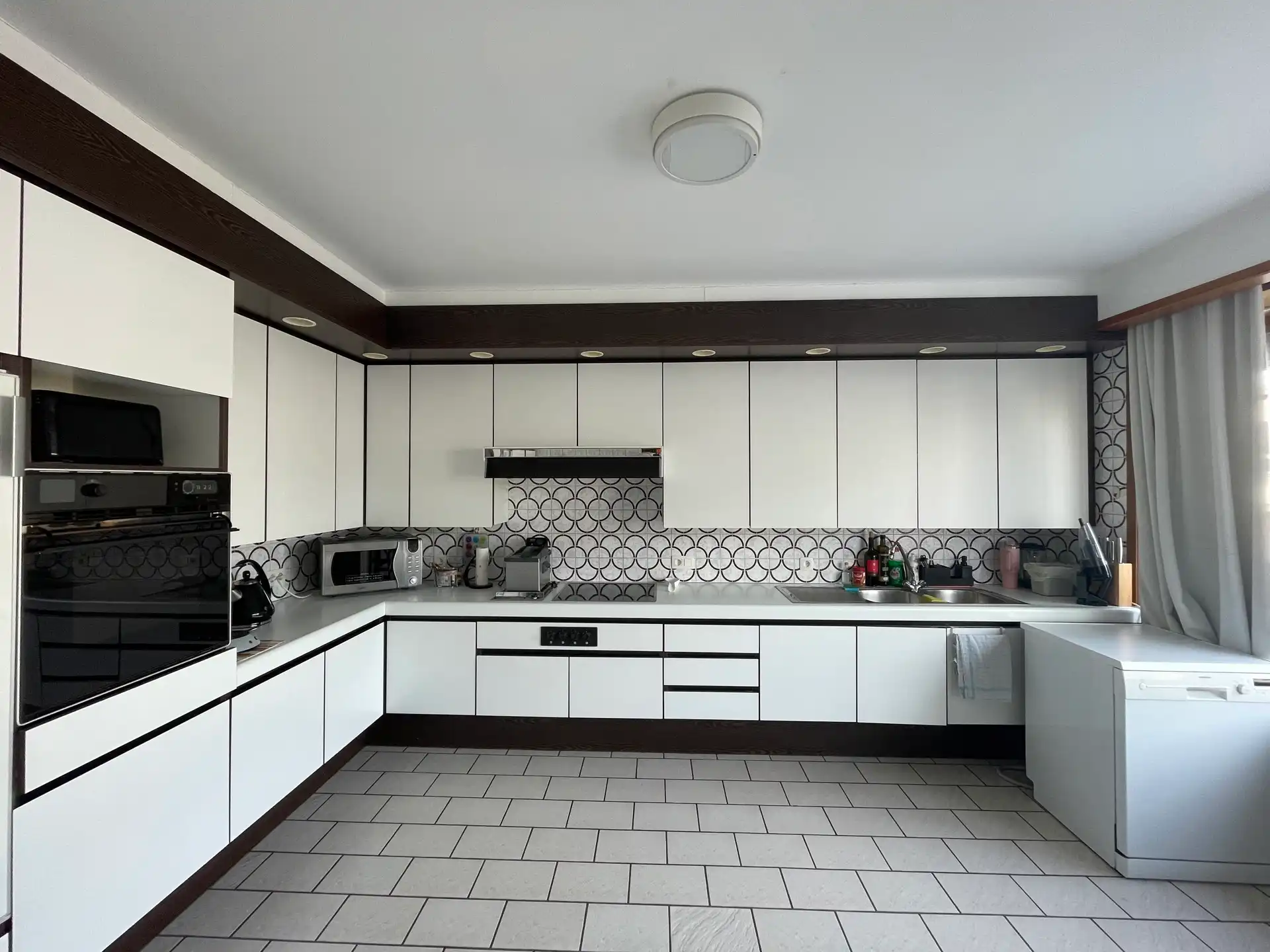 Drieslaapkamer appartement met groot terras op toplocatie foto 5