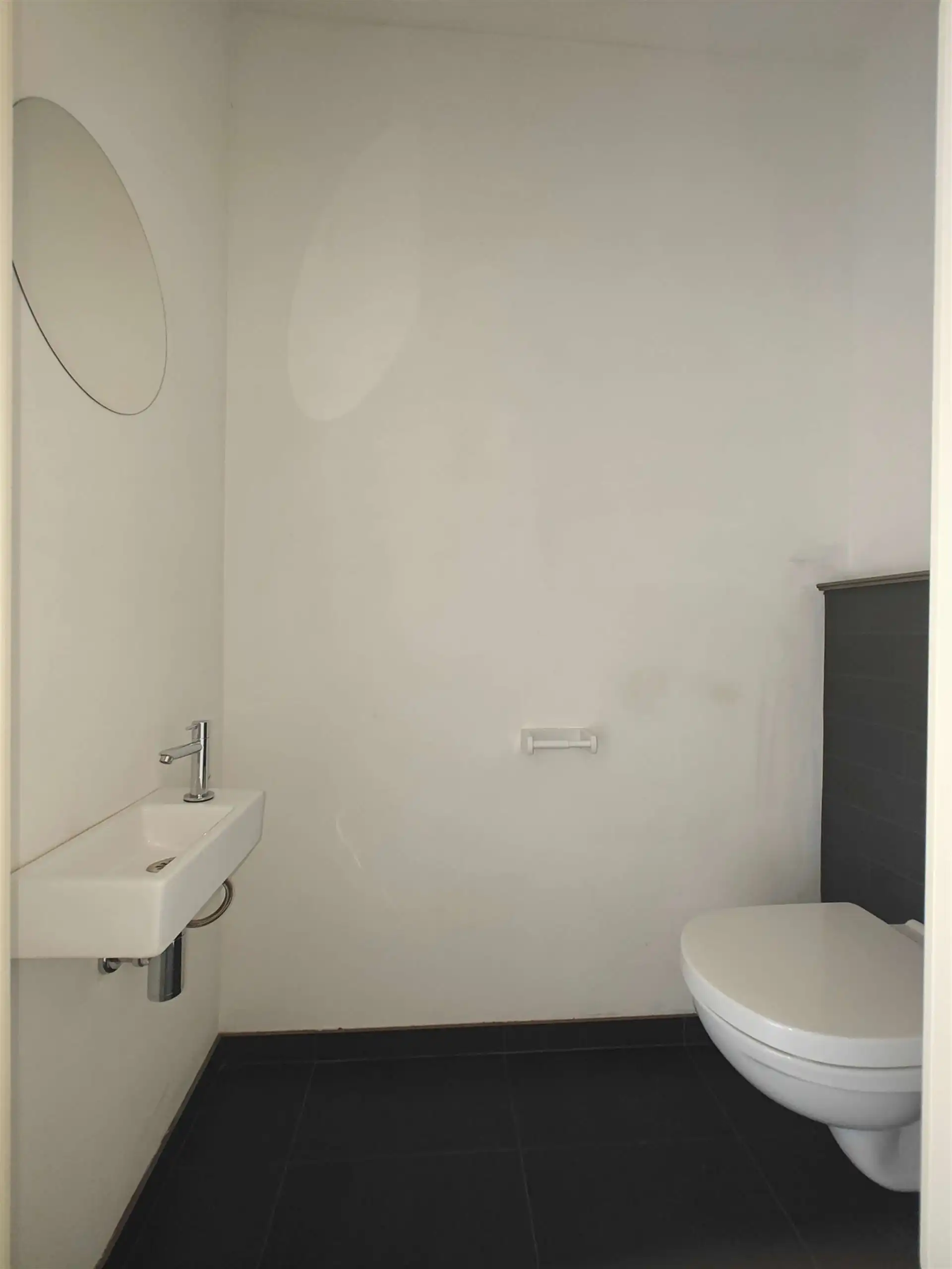 Gerenoveerd appartement met 3 slaapkamers  foto 13