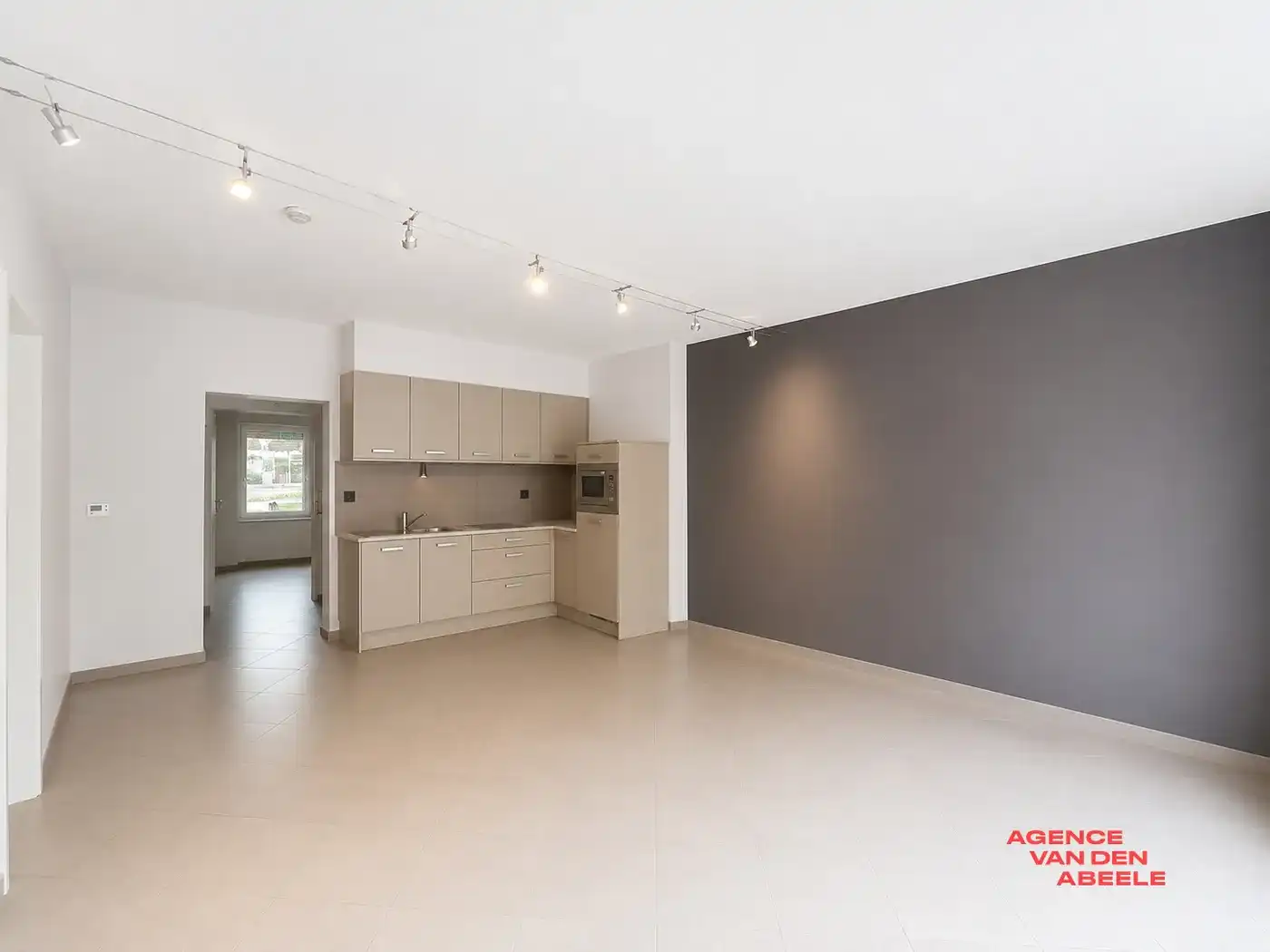 Hoofdfoto van de publicatie: Centraal gelegen woon appartement met 1 ruime slaapkamer 