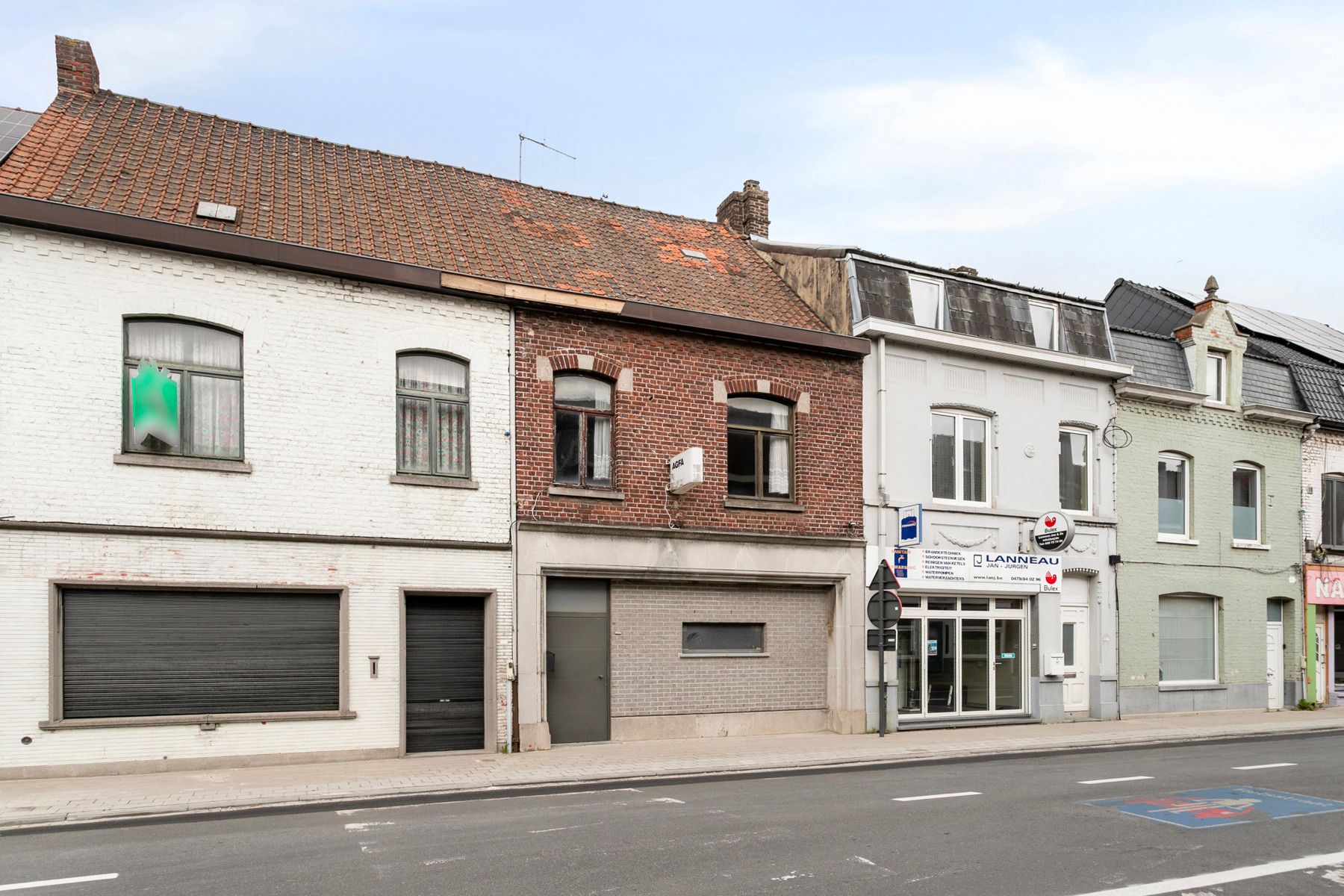 Te renoveren woning met zeer grote garage ! foto 21