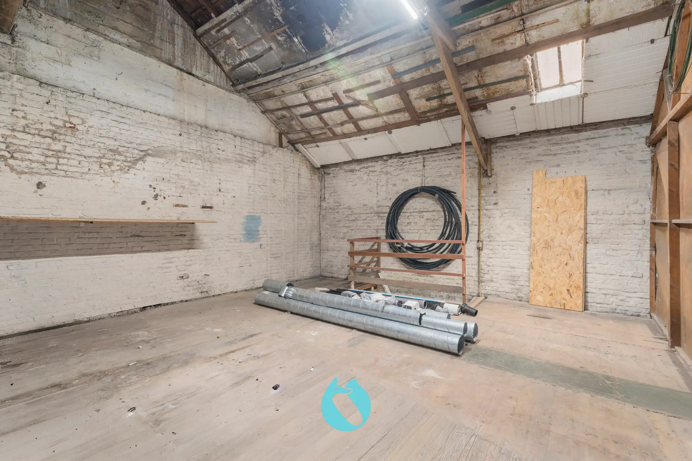 Woonhuis met magazijn foto 17