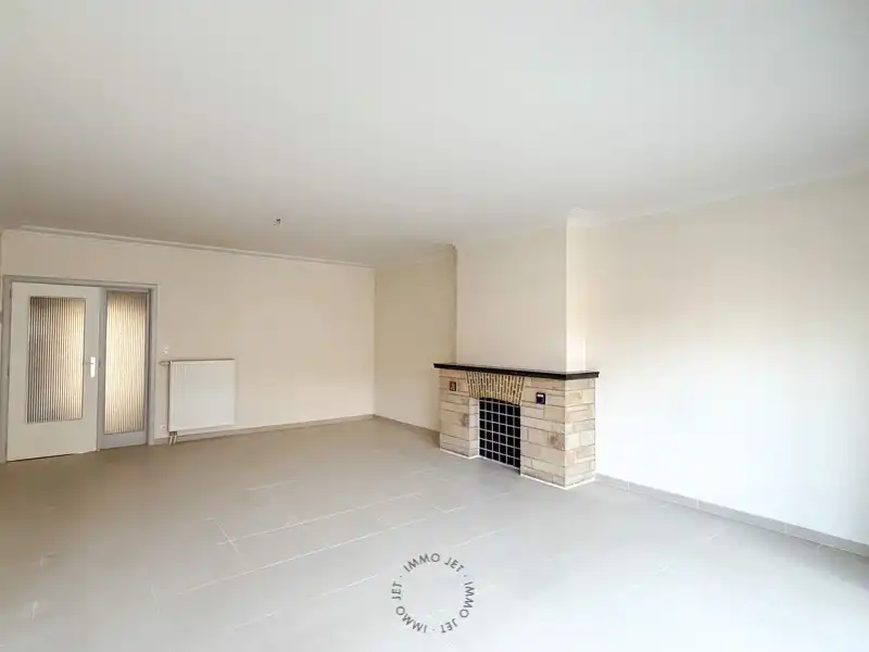 Ruim en lichtrijk appartement met twee terrassen foto 6