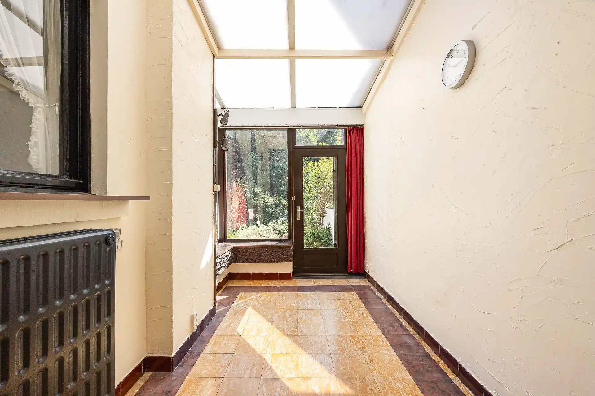 Karaktervolle woning met garage en uitbreidingspotentieel foto 11