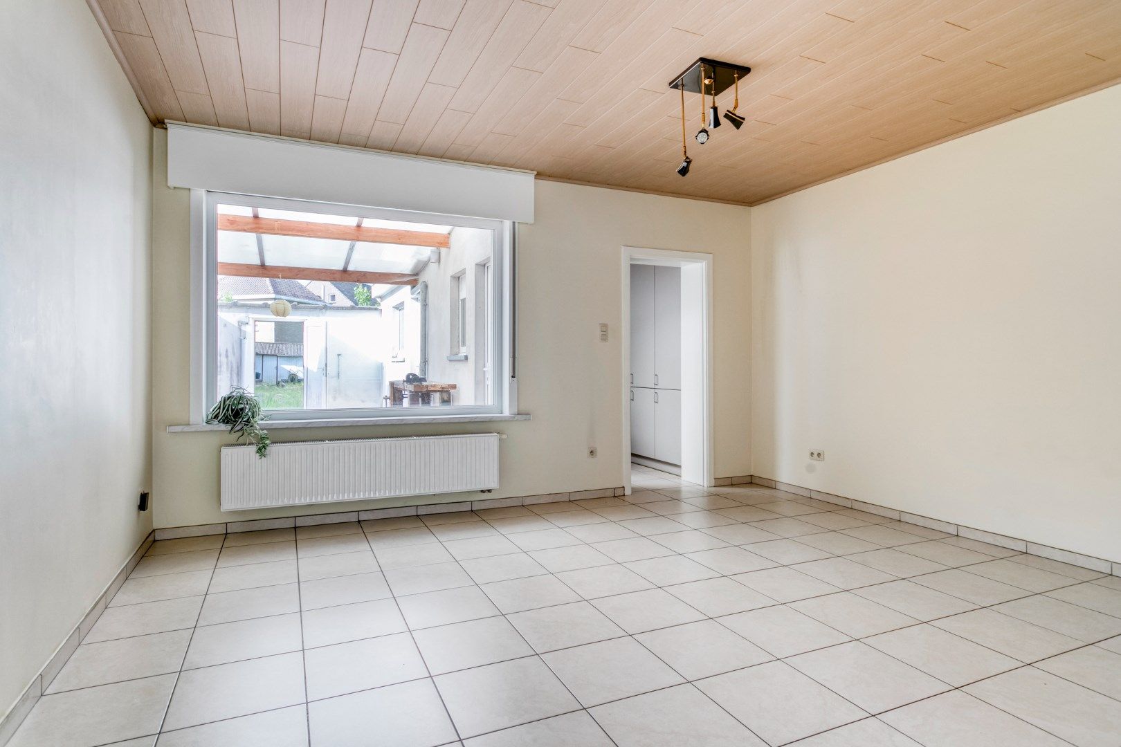 Mooie woning met garage in rustige straat in het centrum! foto 5