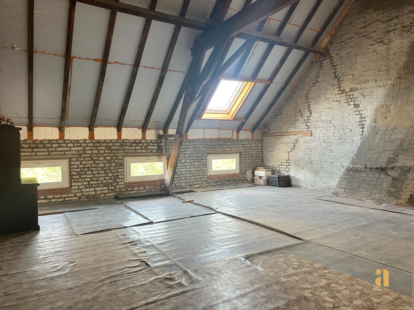 Karaktervol herenhuis waar licht, ruimte & zon elkaar ontmoeten foto 23