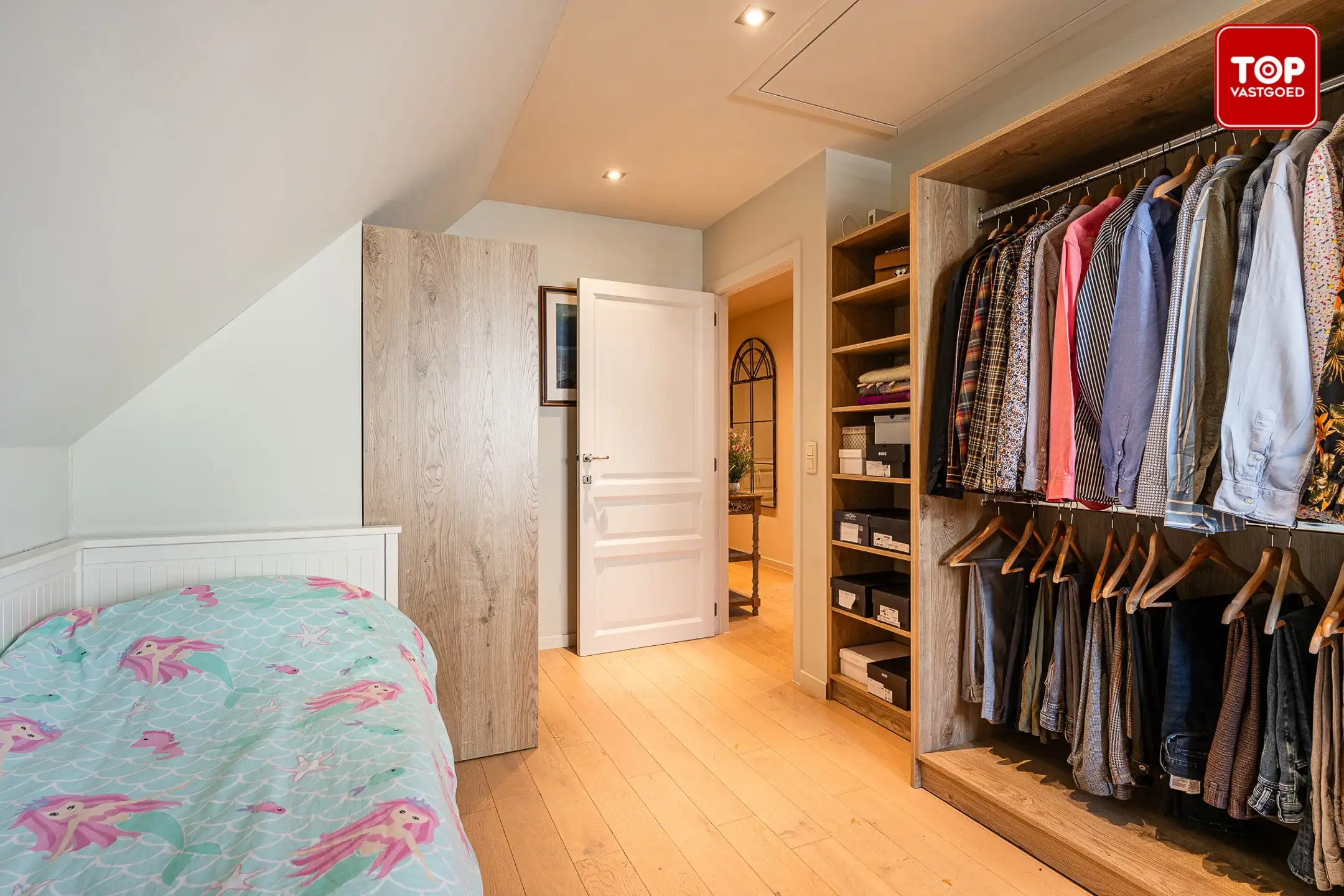 Prachtige energiezuinige villa met 3 slaapkamers, tuin en 2 garages in Wondelgem foto 18