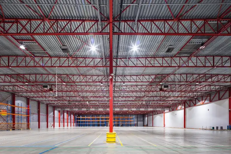 Logistiek magazijn te huur foto 4