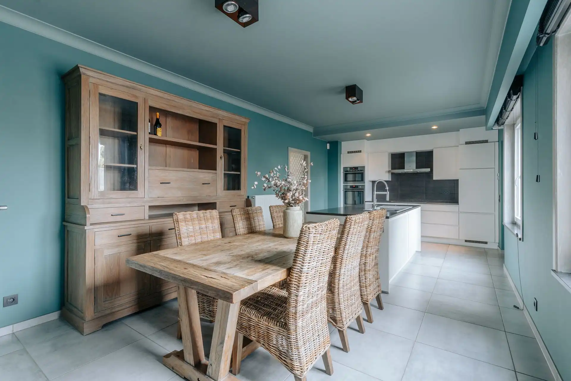 Unieke woning met magazijn in Boom foto 6