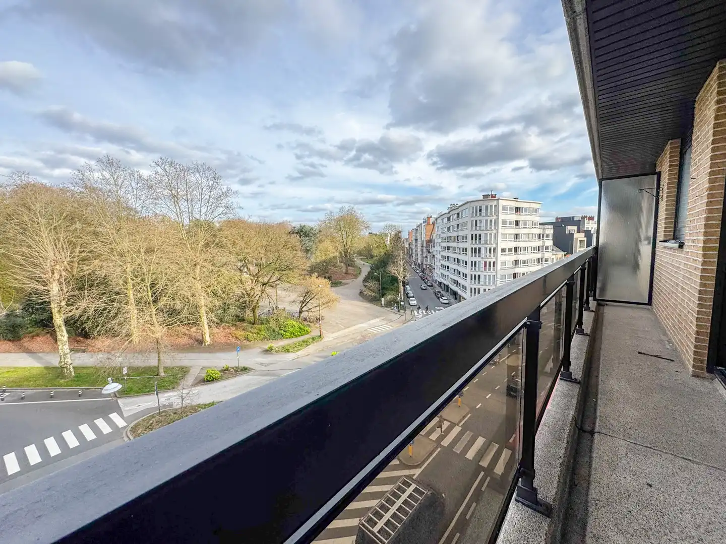 Ruim 2slp appartement rechtover het Citadelpark foto 3