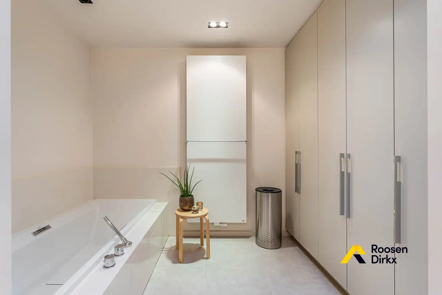 Luxe duplex (190m²) met 5 slaapkamers, groot terras en stadstuin te Venneborg foto 22