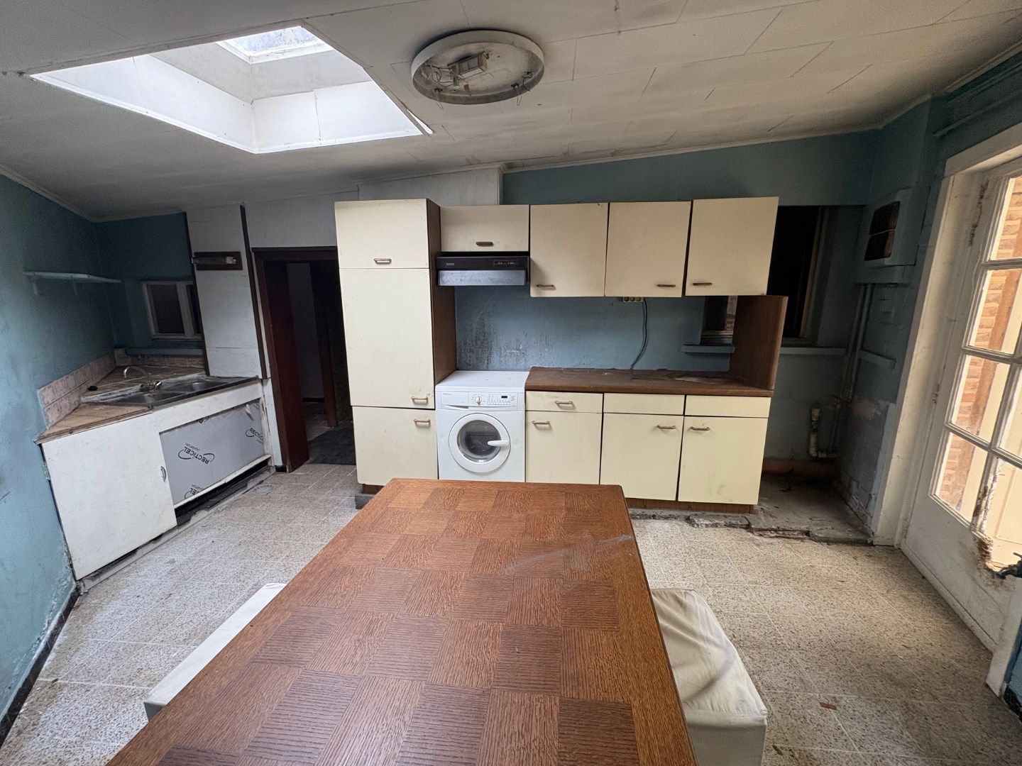 Renovatiepand of bouwgrond foto 12