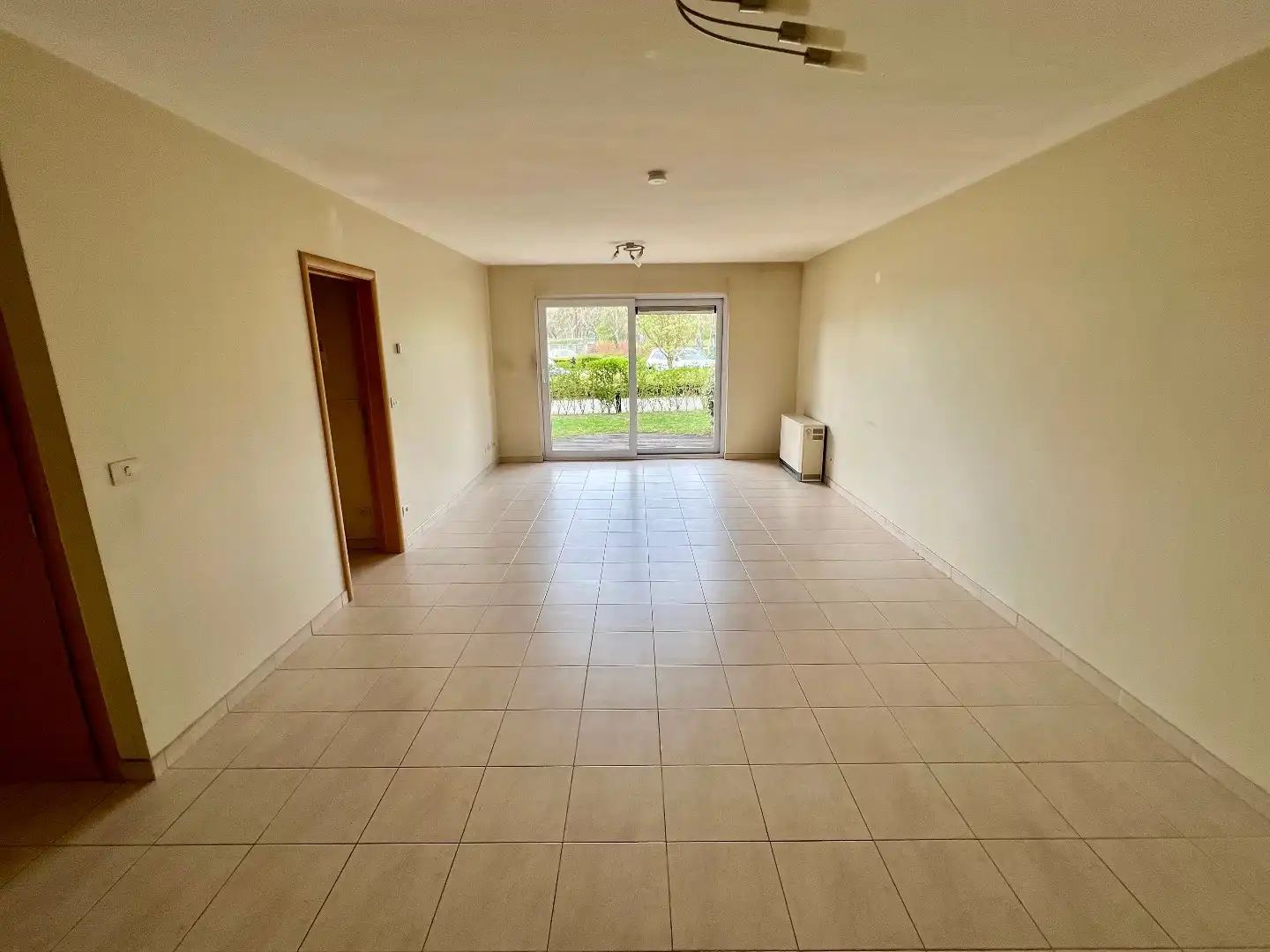 Ruim tuinappartement op een rustige locatie foto 4