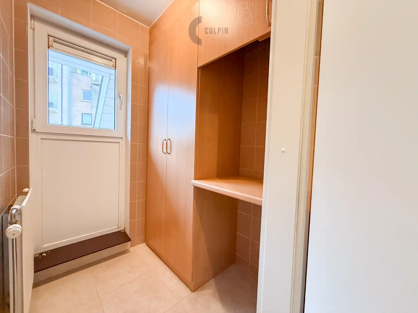 Instapklaar en lichtrijk penthouse vlakbij de zeedijk foto 8