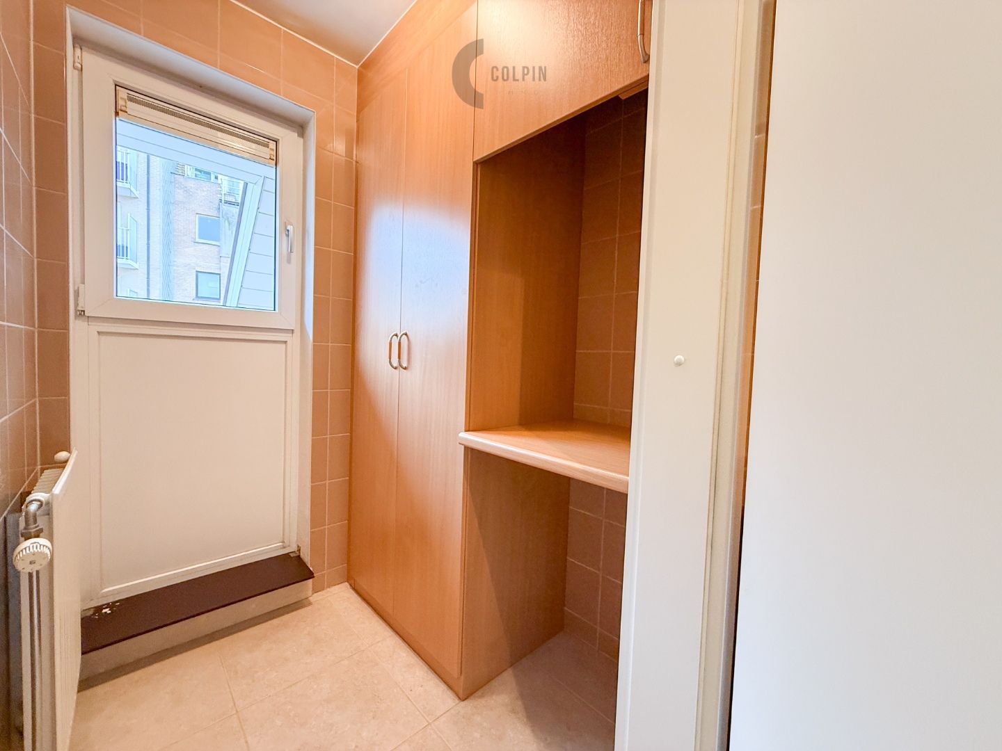 Instapklaar en lichtrijk penthouse vlakbij de zeedijk foto 8