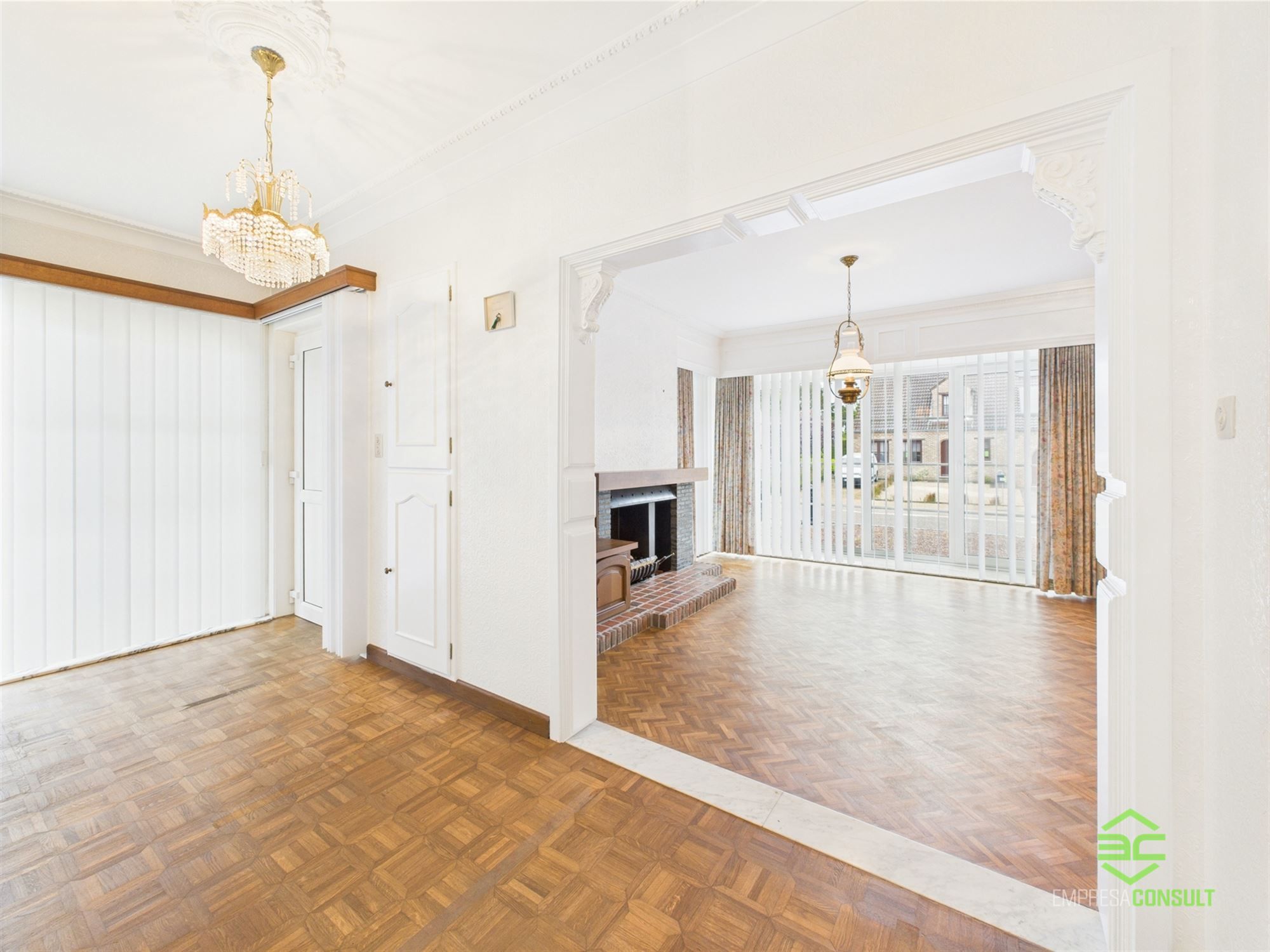 Gelijkvloerse woning op 12a 9ca in het centrum! foto 2