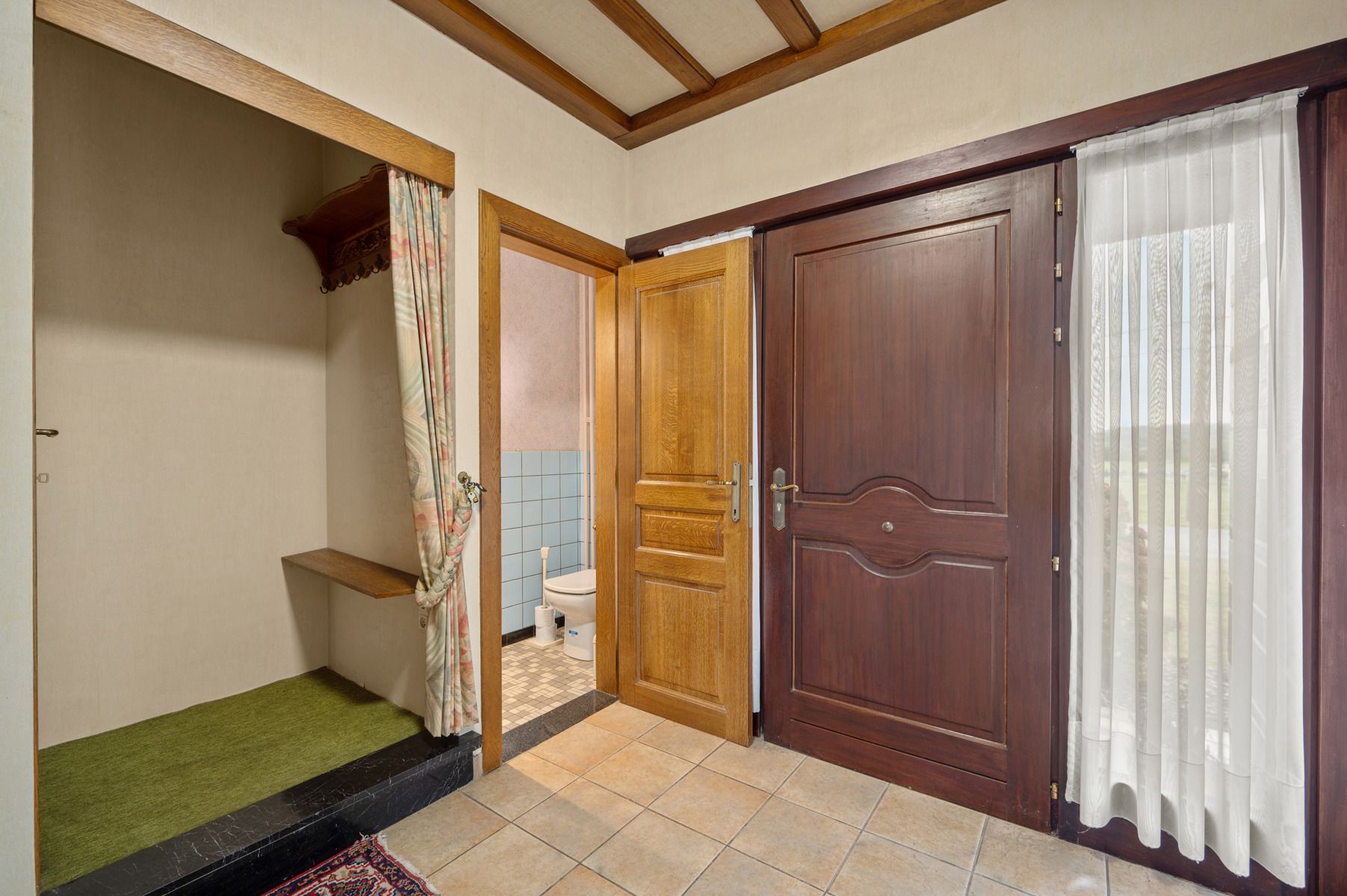 Ruime bungalow met prachtige tuin en talrijke mogelijkheden foto 15