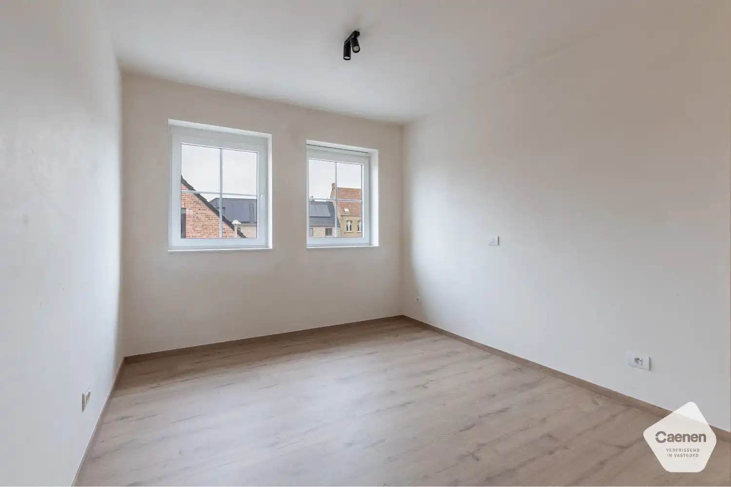 Nieuwbouwwoning met 3 slaapkamers en ruime zolder foto 5