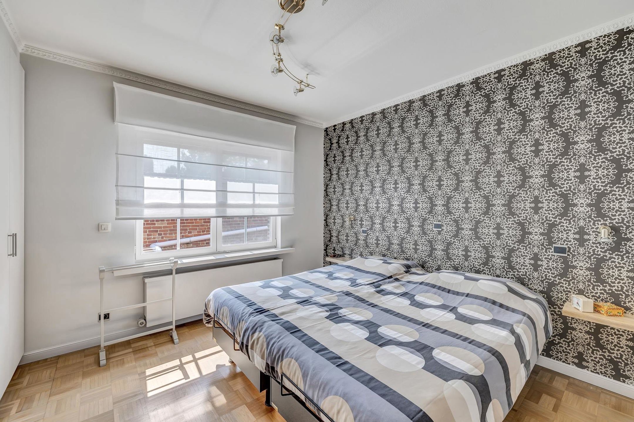 Instapklare ruime woning met loods(verkoop onder aandelen) foto 17