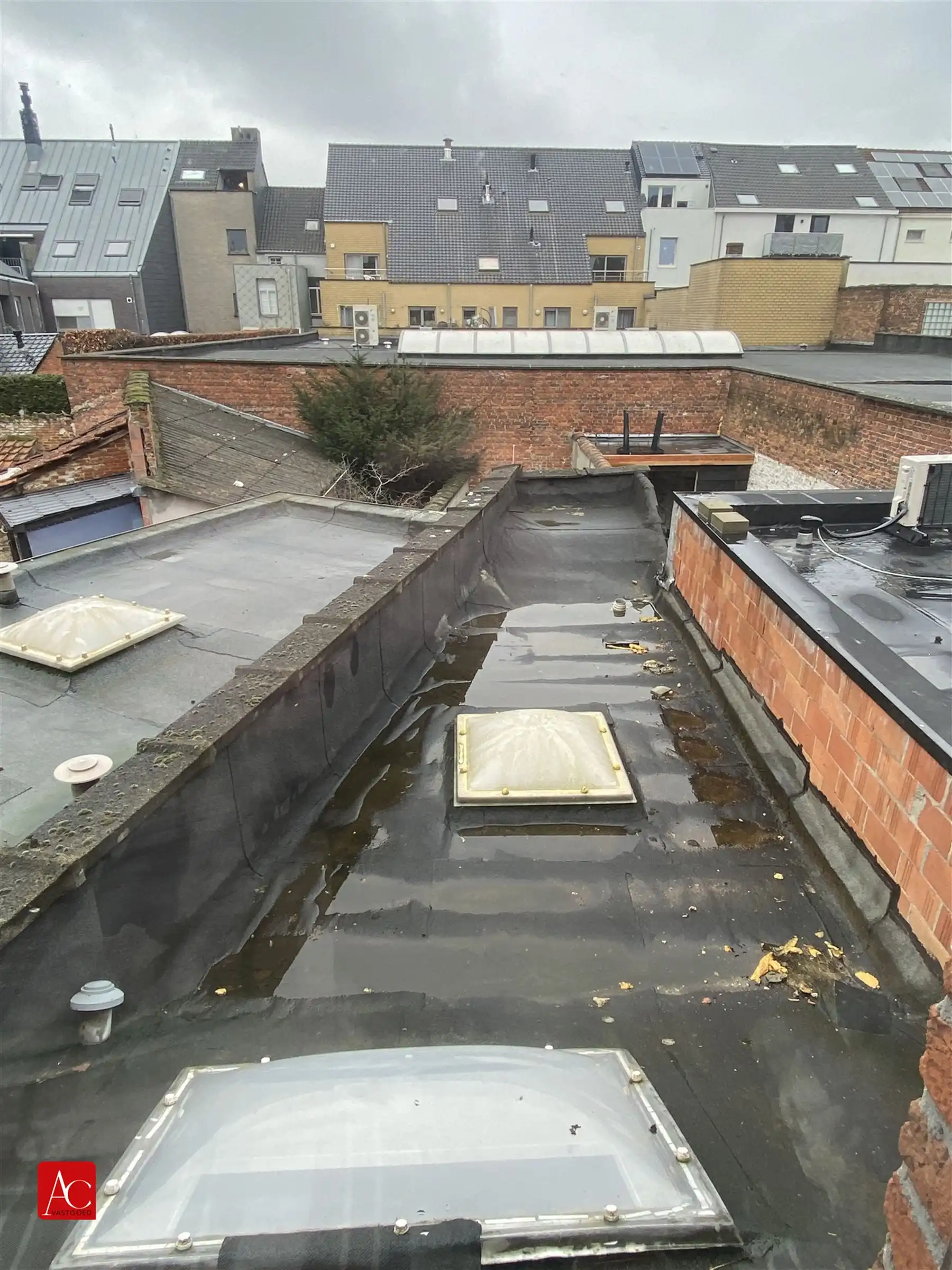 Totaal te renoveren starterswoning foto 15