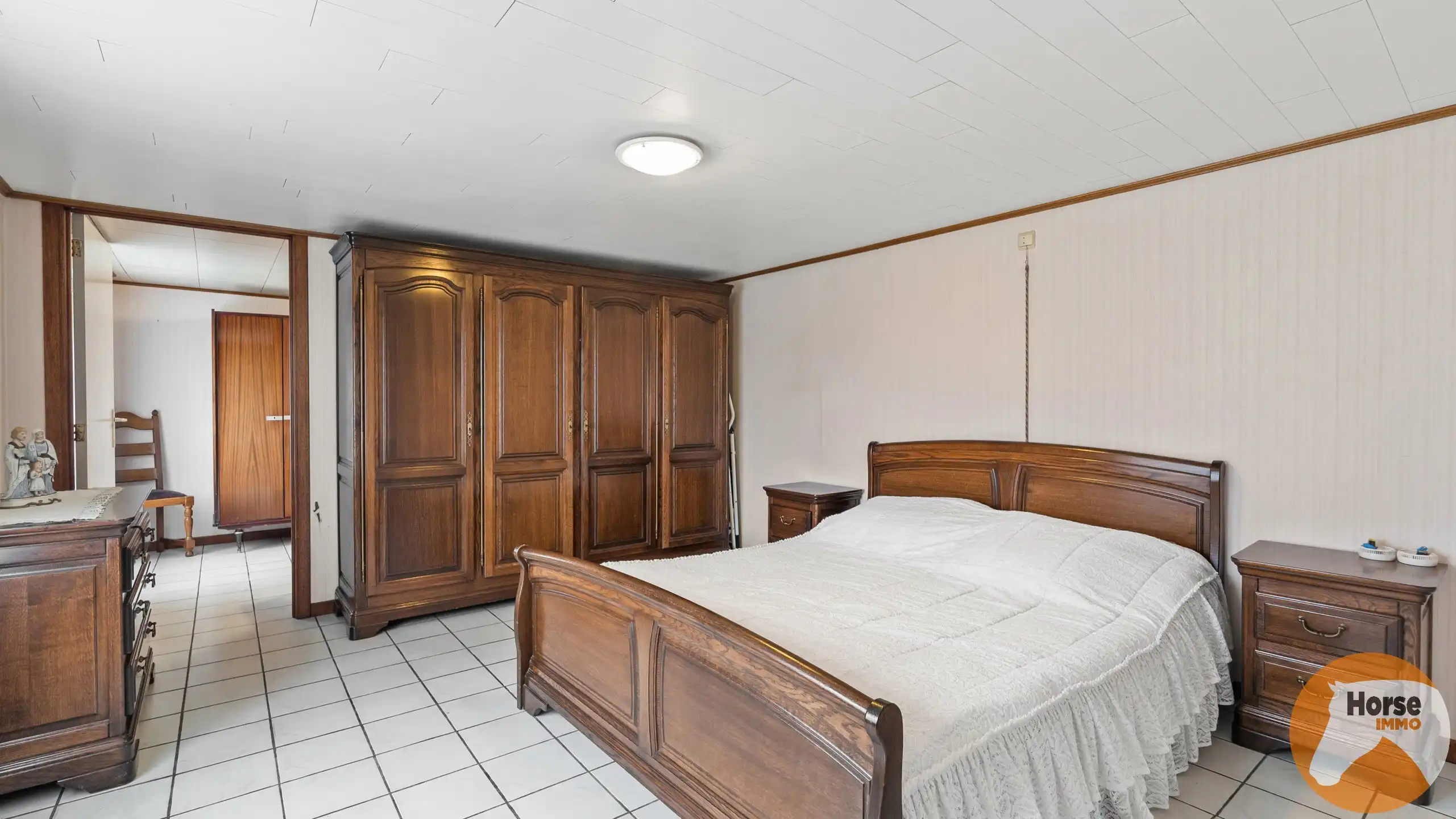 LOKEREN - Te renoveren woning met bijgebouwen op +- 6700m² foto 12