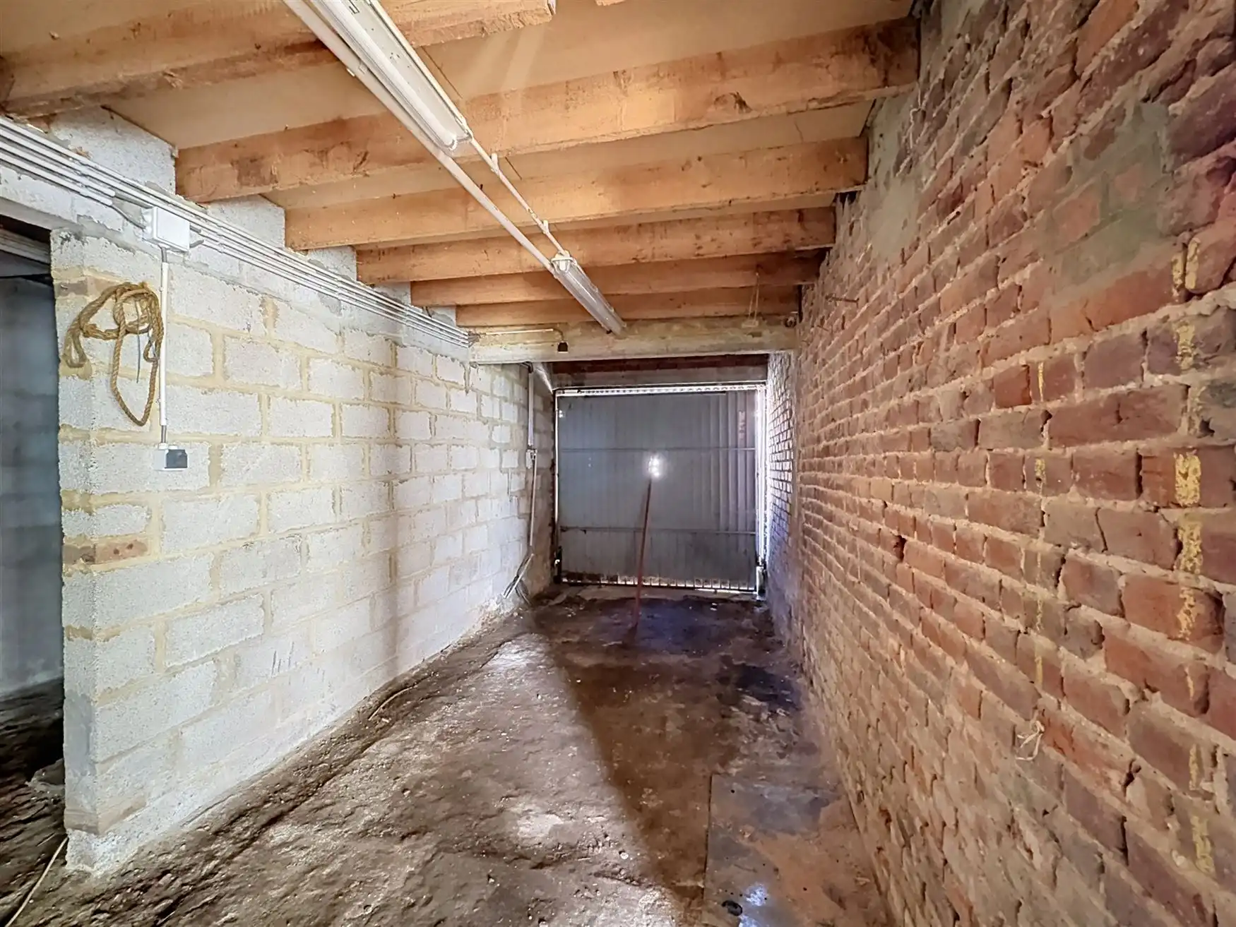 Renovatiewoning met ruime tuin nabij Muziekbos foto 13