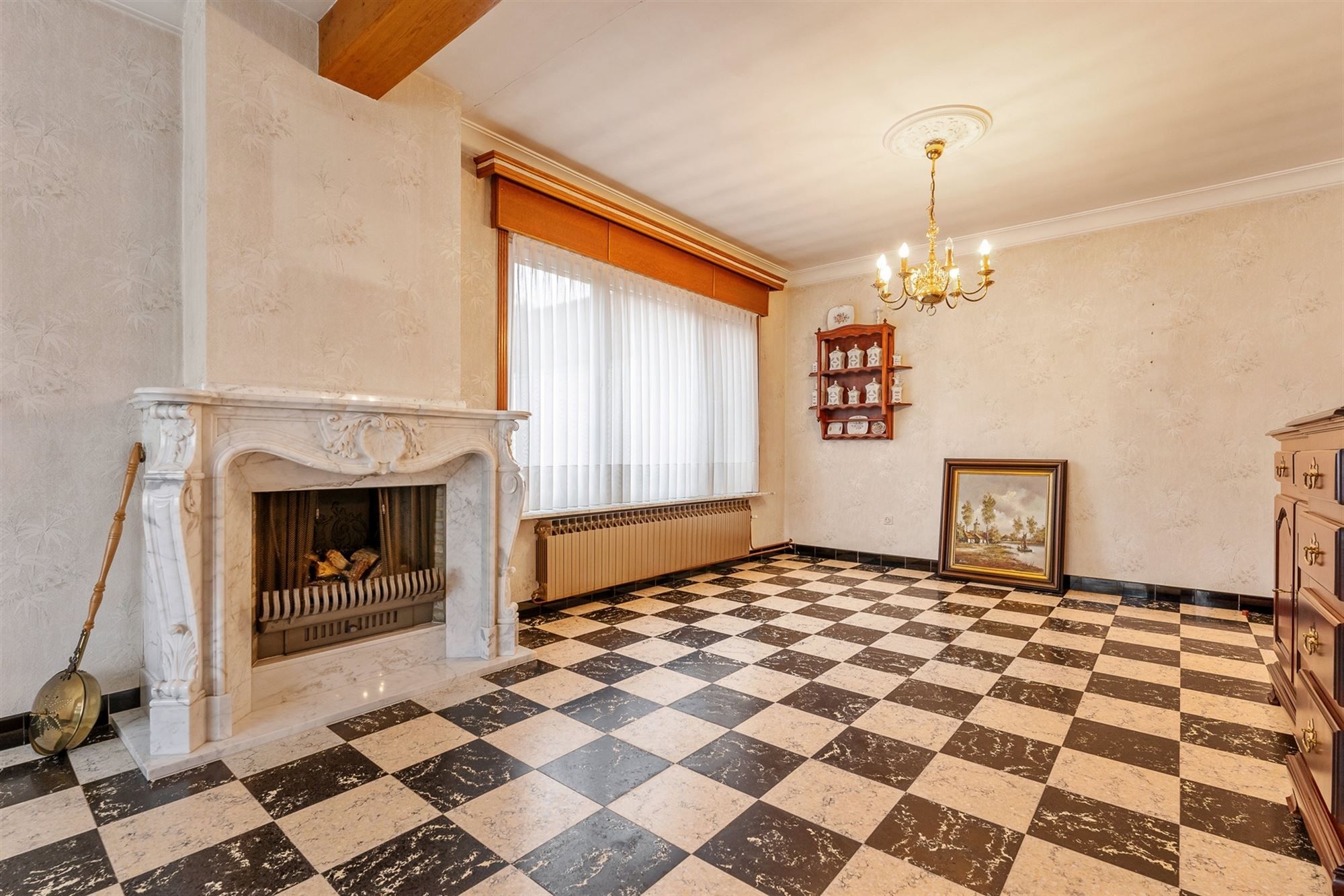 OP TE FRISSEN WONING MET 3 SLAAPKAMERS GELEGEN OP EEN PERCEEL VAN 4A89CA TE PAAL foto 3