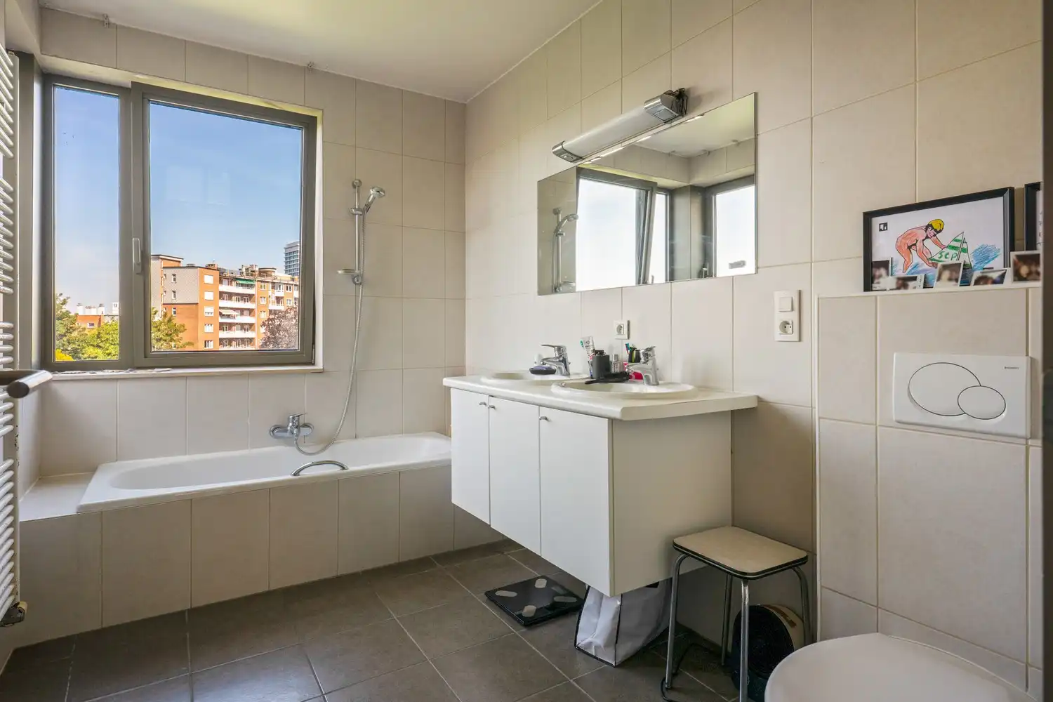 Ruim duplex appartement met 2 slpkrs op een toplocatie in Elsene foto 14