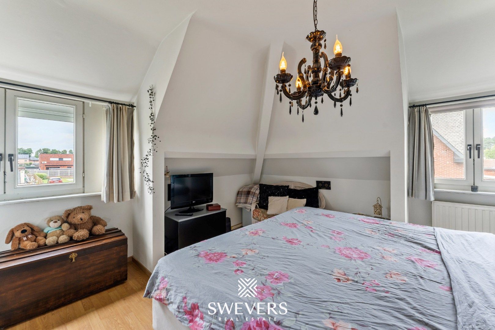 Karaktervolle woning met prachtige veranda te Leopoldsburg foto 17