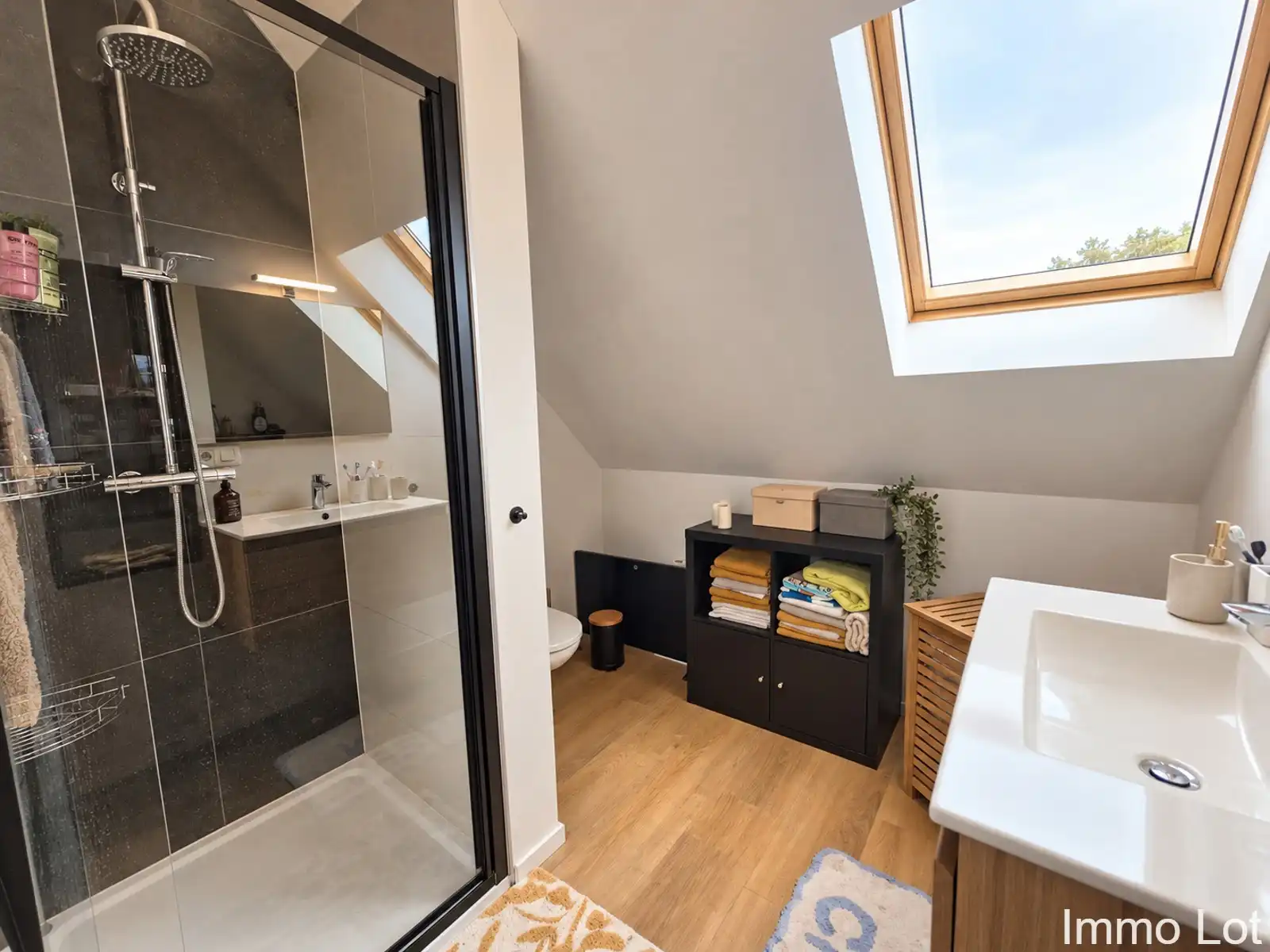Rustig gelegen woning met twee slaapkamers te huur foto 11