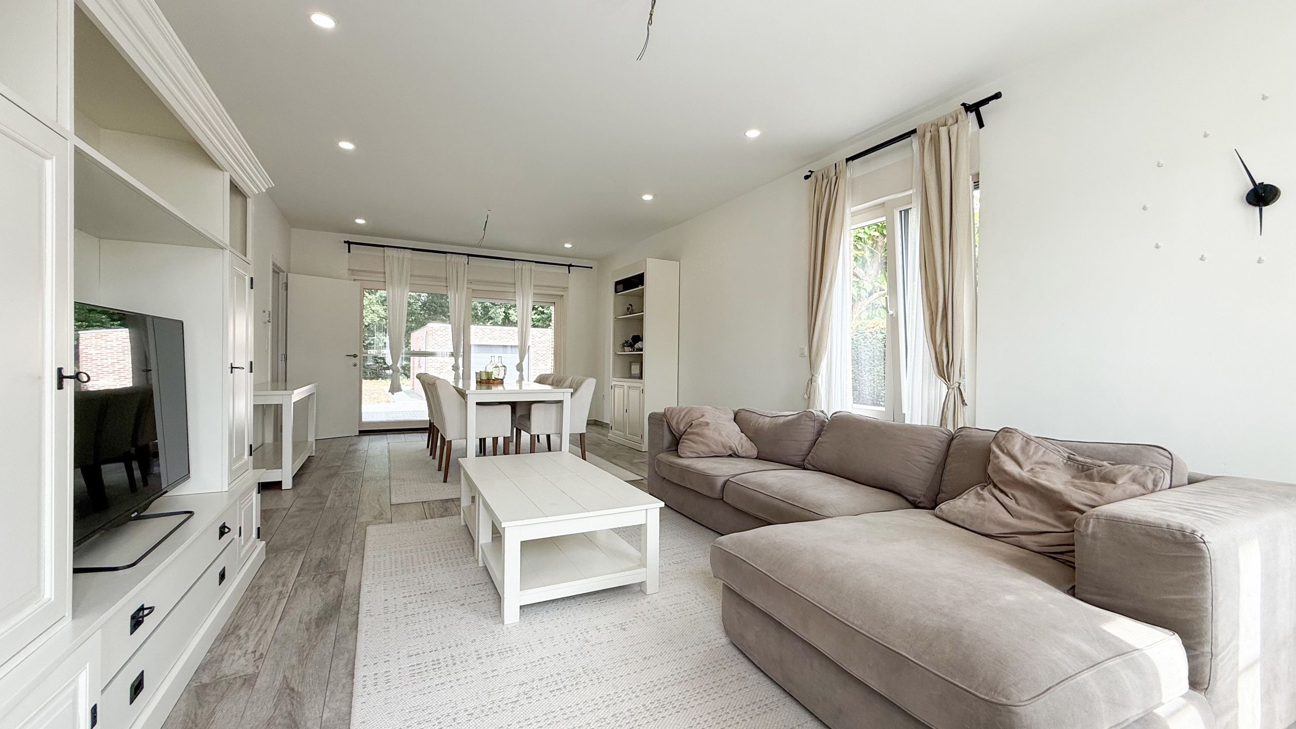  Instapklare woning met 3 slpk en zuid gerichte tuin! foto 3