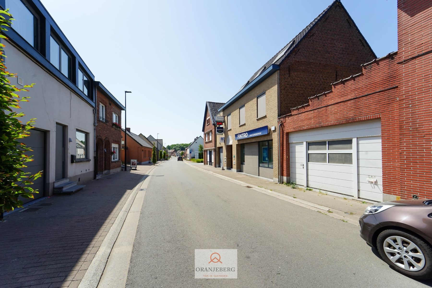 Ideaal te renoveren rijwoning + werkplaats + garage + tuin voor 591m² foto 3