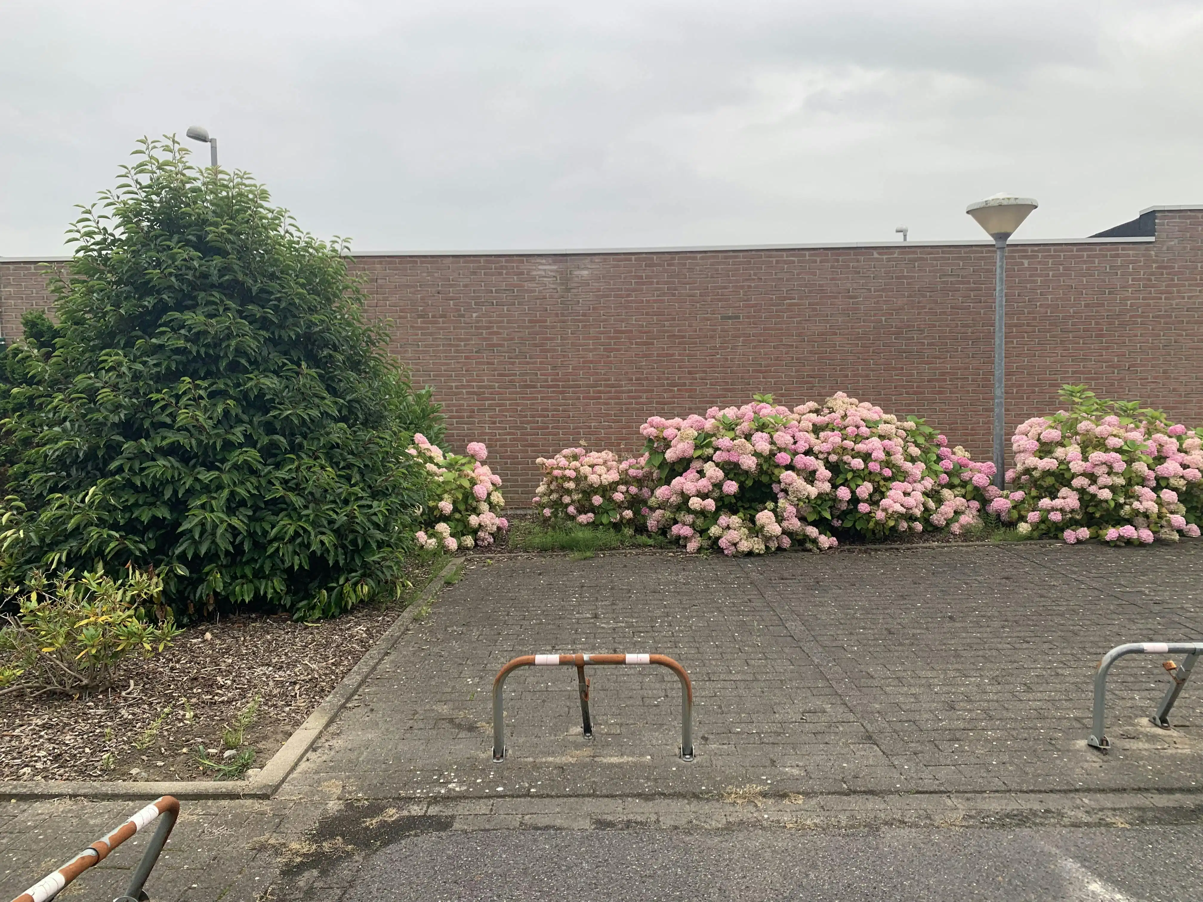 Autostaanplaatsen te koop in de Noordlaan te Roeselare foto 4