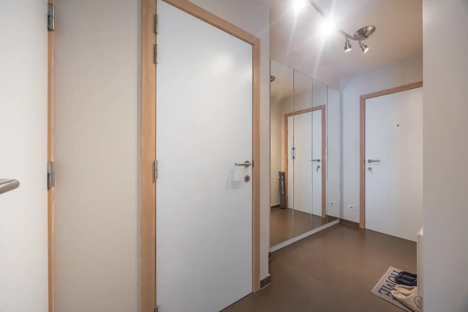 Knus en instapklaar 1-slaapkamer appartement op zeer centrale ligging te Middelkerke foto 15