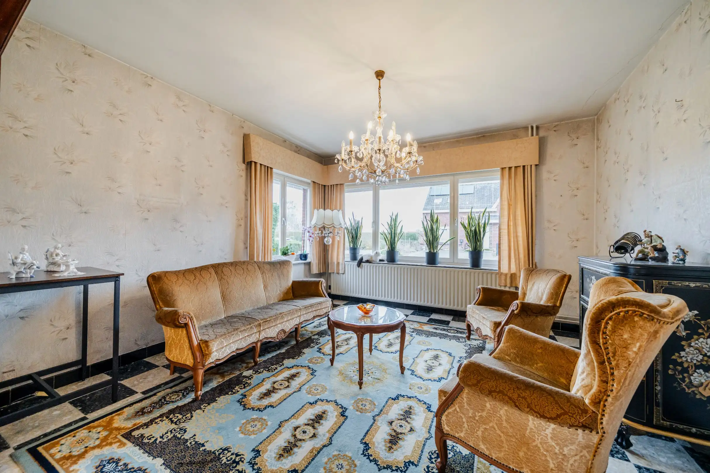 Halfopen bebouwing met 3 slaapkamers, tuin en garage. foto 9