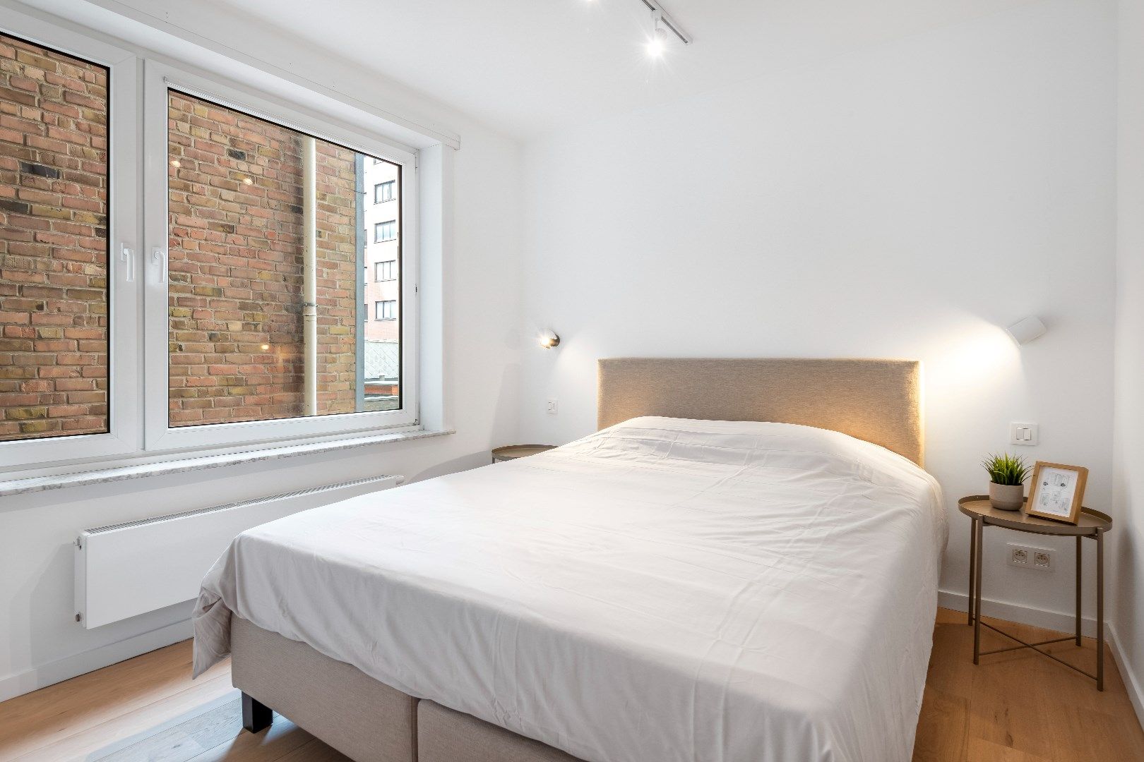 Zonnig, instapklaar appartement met prachtig zeezicht, gelegen op het Lichttorenplein. foto 18