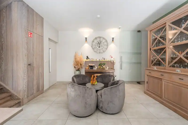 Moderne villa met hippisch complex op 15.856m²  foto 13
