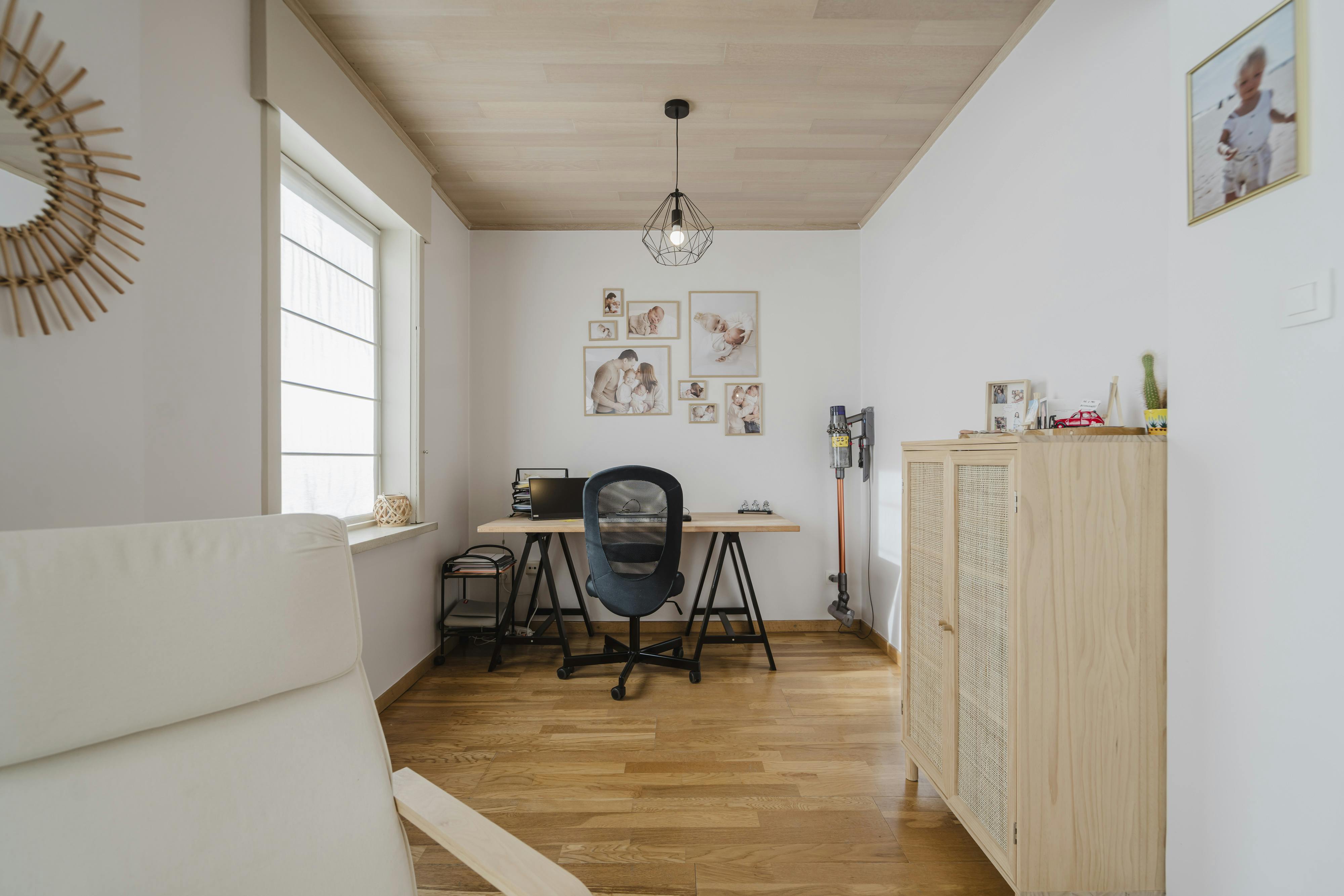 Halfopen gezinswoning met 3 slaapkamers nabij centrum Kortrijk foto 10