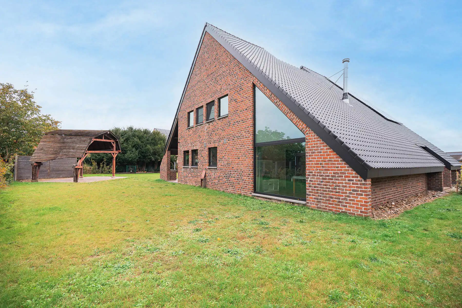 Ruime gezinswoning met praktijkruimte/kangoeroewoning foto 32