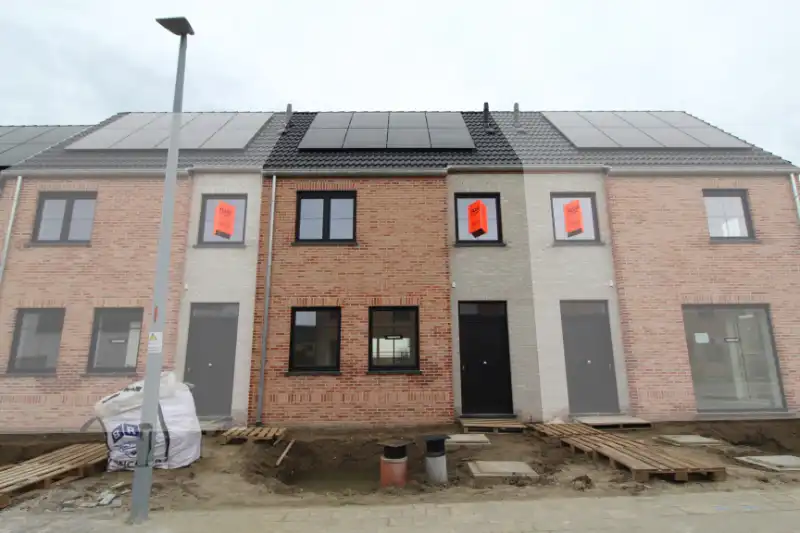 Energiezuinige nieuwbouwwoning in Meulebeke foto {{pictureIndex}}